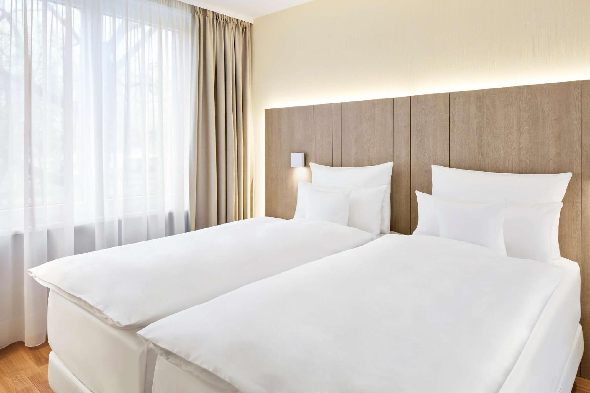 เอ็นเอช คอลเลคชั่น ฮัมบวร์ก ซิตี้ Aparthotel ฮัมบูร์ก ภายนอก รูปภาพ