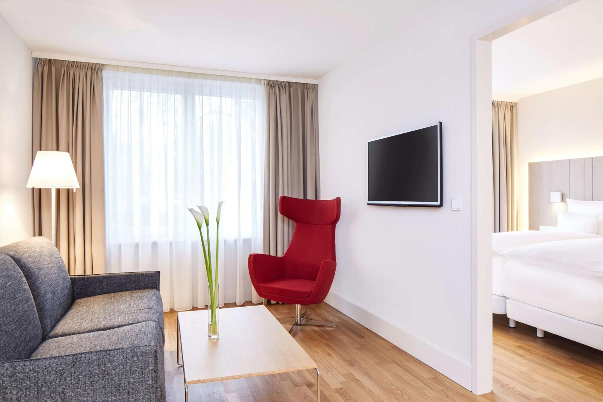 เอ็นเอช คอลเลคชั่น ฮัมบวร์ก ซิตี้ Aparthotel ฮัมบูร์ก ภายนอก รูปภาพ
